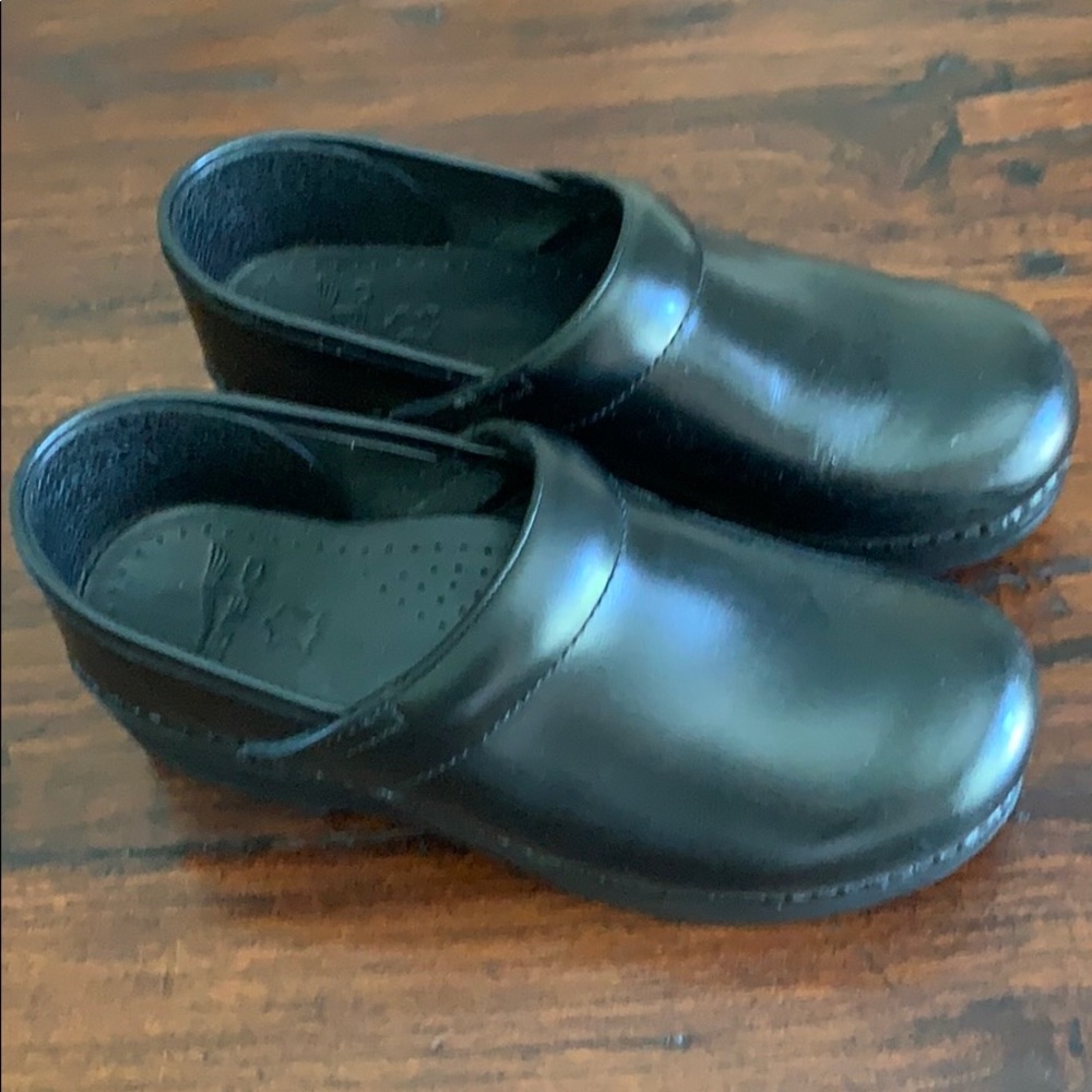 Black Dansko Clogs Size 38